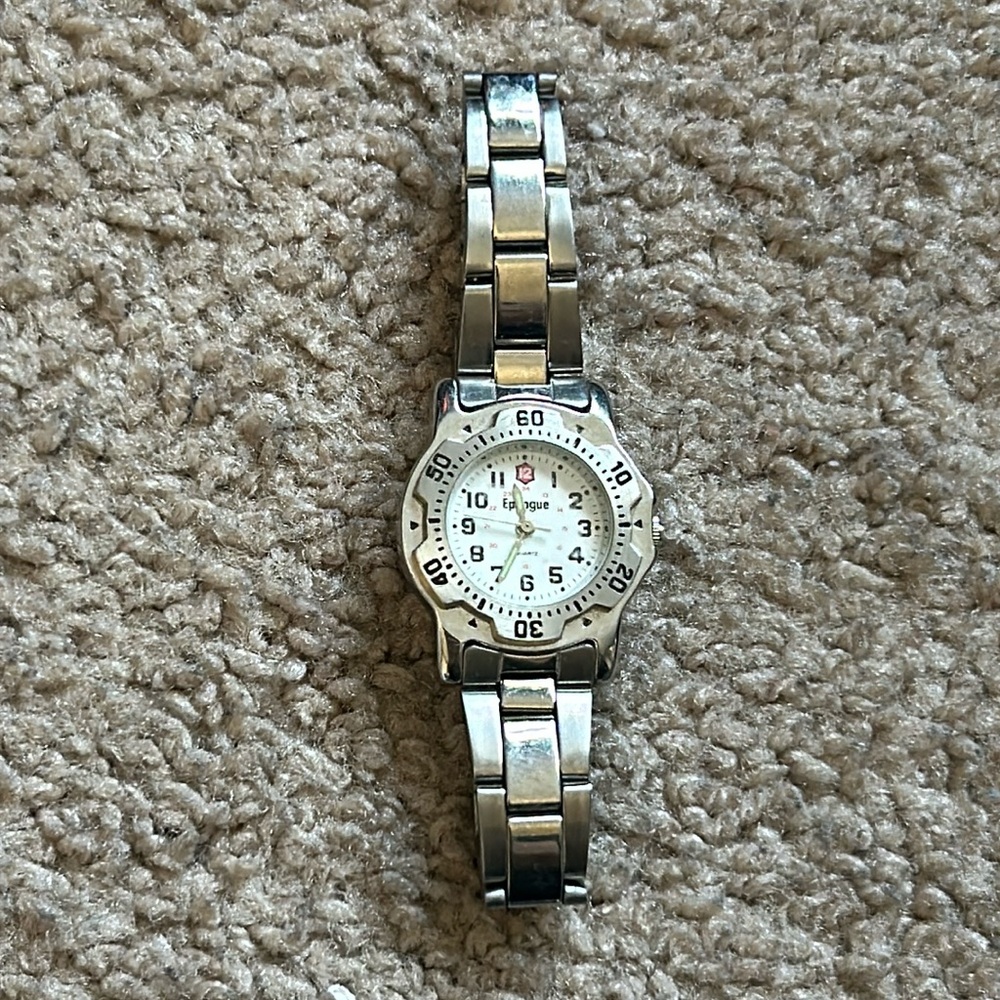 Epilogue women’s vintage silver stainless steel bracelet‎ watch one size